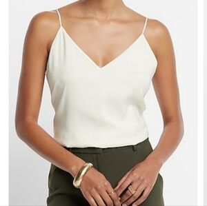 🔴 Express White V Neck Downtown Cami